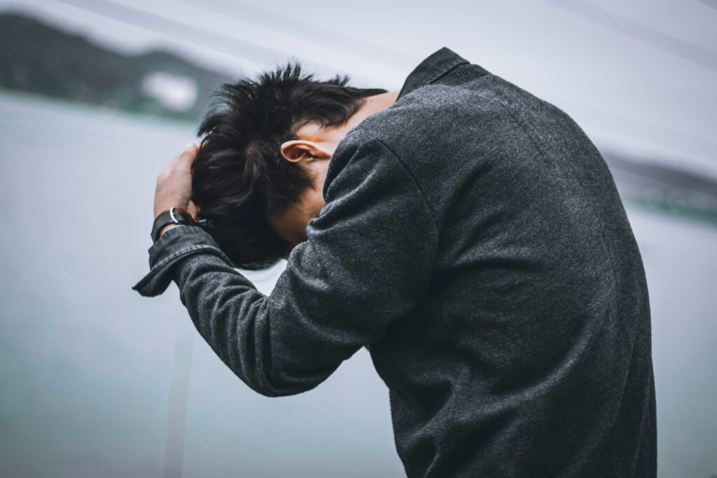 Anxiété, TDAH et autisme : reconnais-tu ces 5 visages de l’anxiété ? 🌀